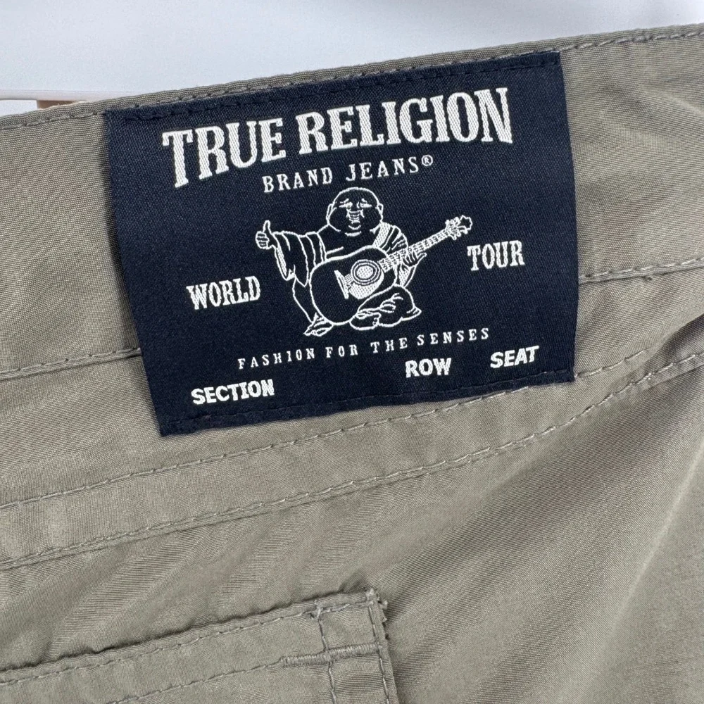 True Religion Ricky Relaxed Straight Shorts Mens 42 Olive Green Cargo Pockets